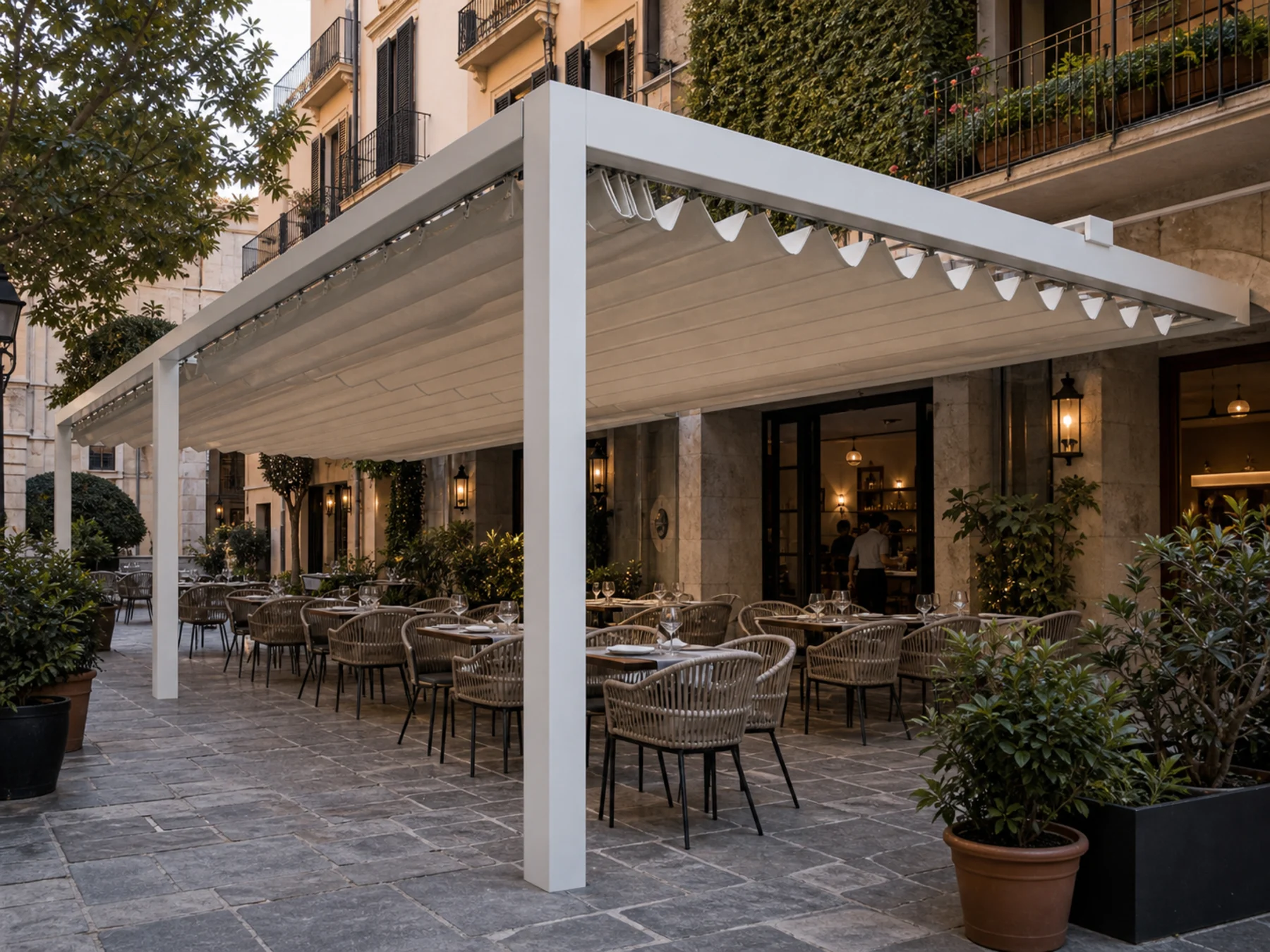 GRETA FLOW Pergola napellenzők